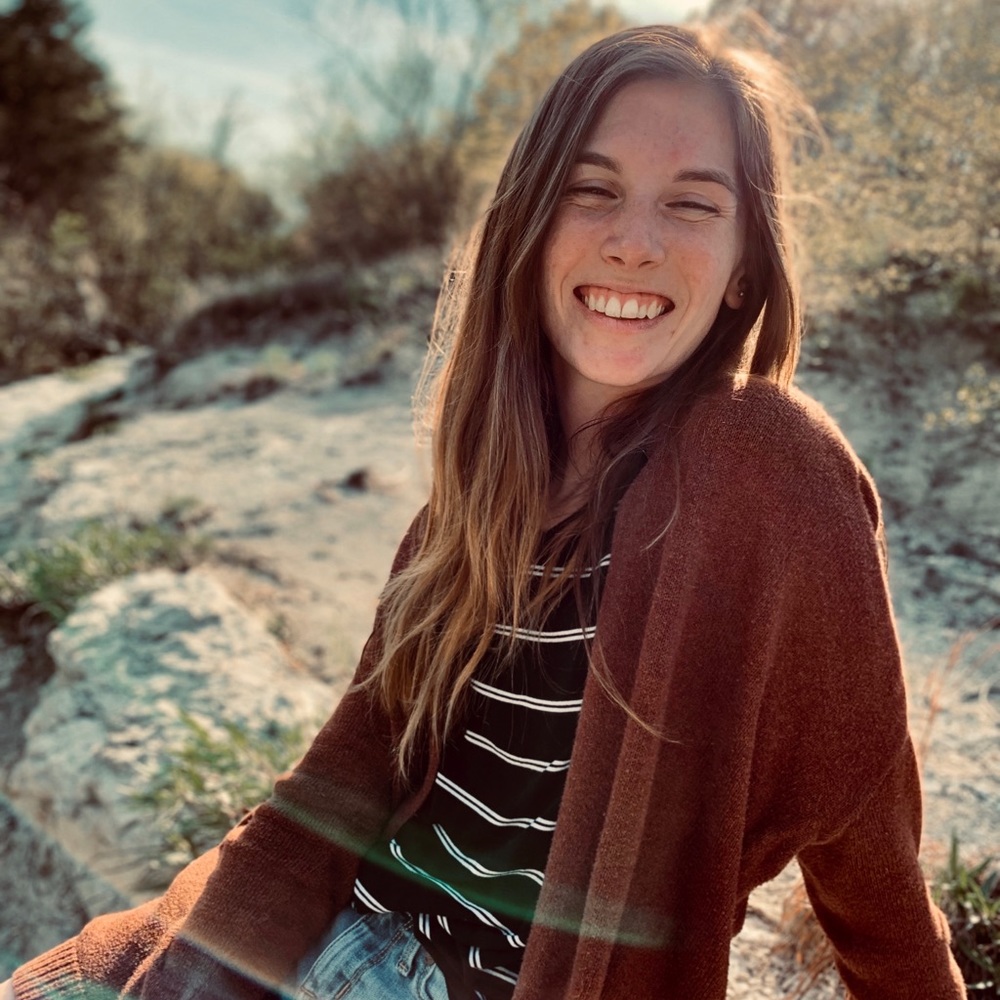 Meet your Posher, Jacy
